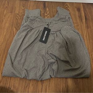 NWT Dibaolong Gray Jogger Pants Size Medium